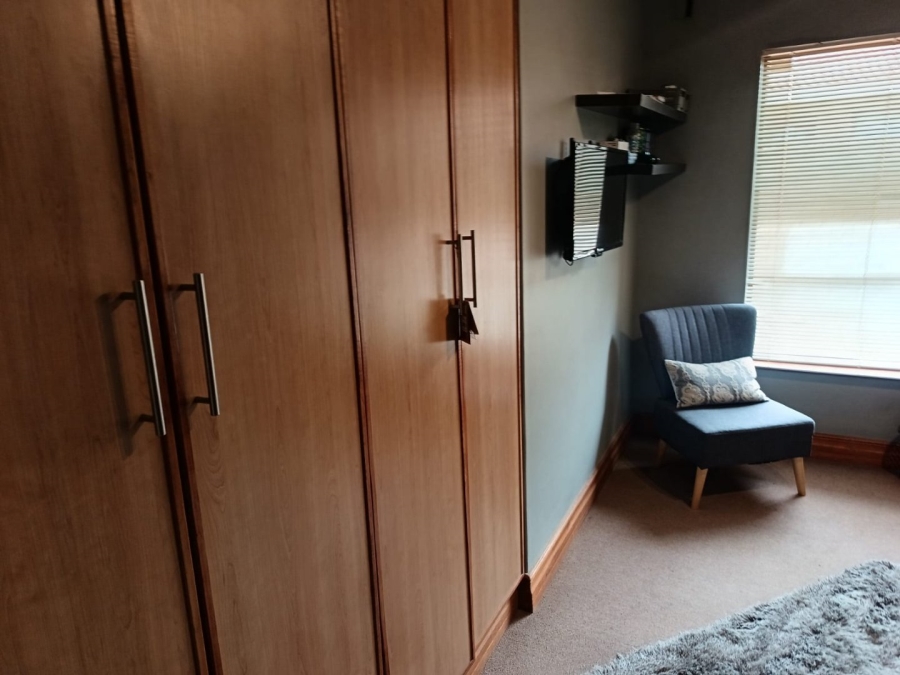 3 Bedroom Property for Sale in Roylglen Gardens Northern Cape